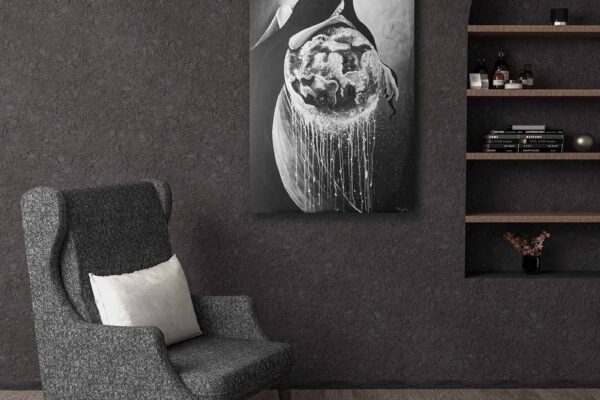 Kamień księżycowy to jeden z moich ulubionych minerałów. Jego energia wpływa na stan psychiczny i podświadomość. Wzmacnia intuicję oraz pomaga przy przezwyciężeniu lęków. Jest idealnym minerałem do medytacji i dotarcia do wewnętrznego "ja".